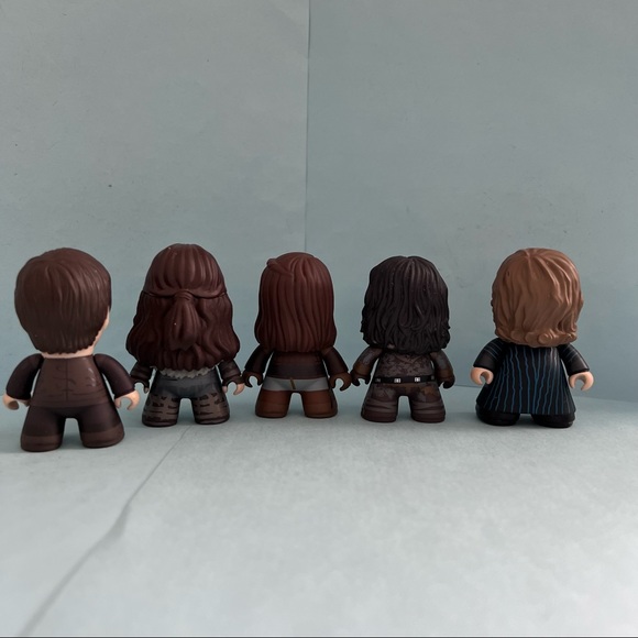 Titan Game of Thrones Mini Figures Bundle - Picture 3 of 5